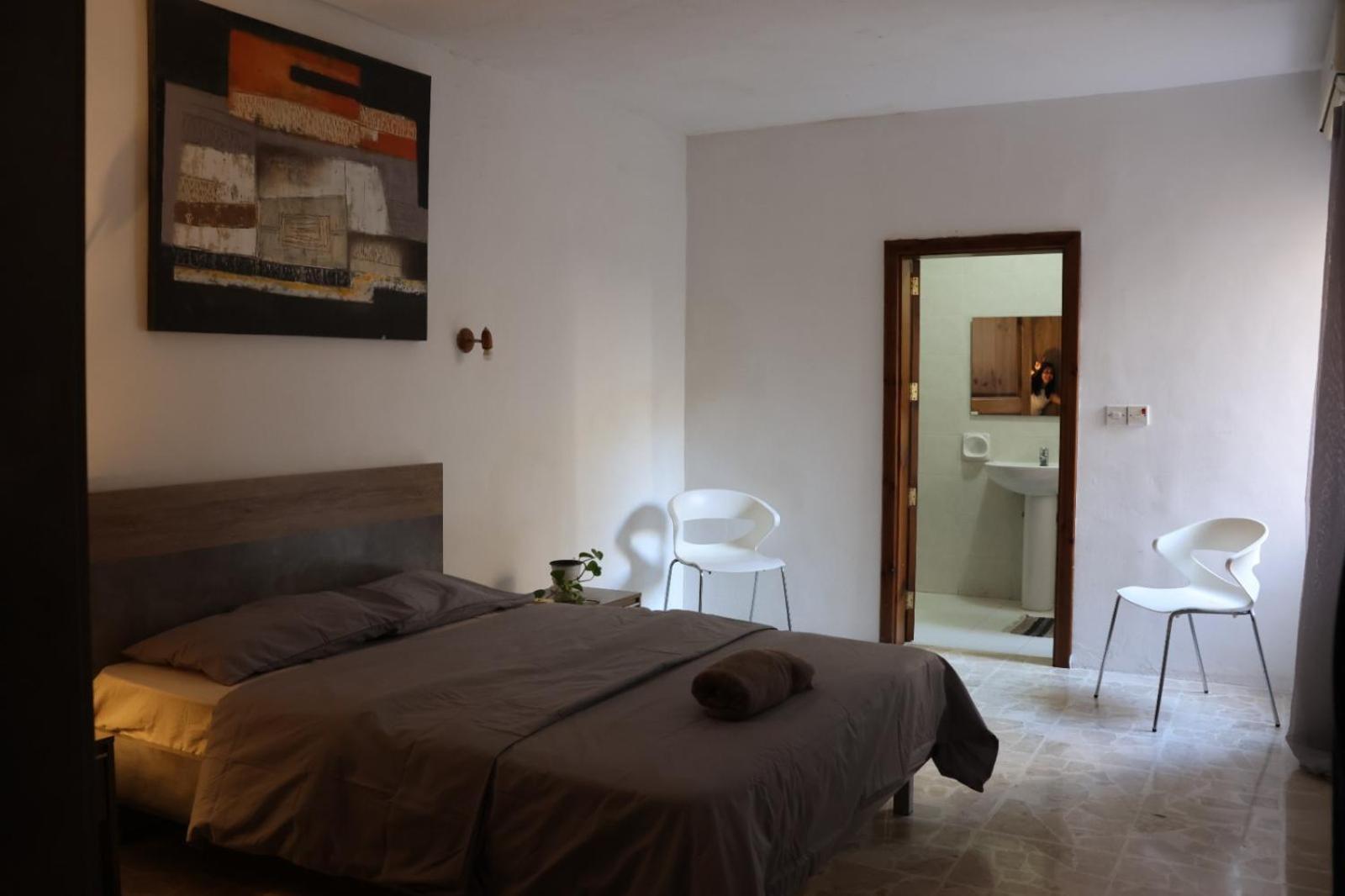 F51 With Private Bathroom Near The In Shared * سليمة