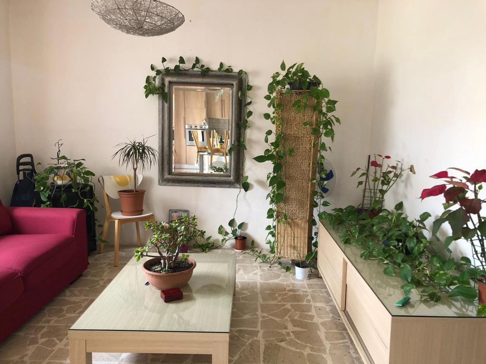 F51 With Private Bathroom Near The In Shared * سليمة